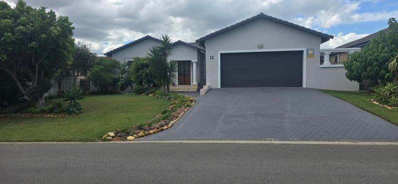 3 Bedroom Property for Sale in Reebok Western Cape